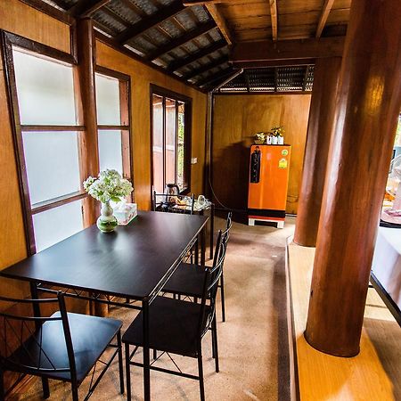 מאה רים Golden Teak Homestay מראה חיצוני תמונה