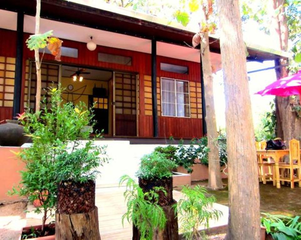 מאה רים Golden Teak Homestay מראה חיצוני תמונה